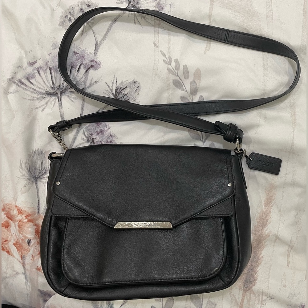 Authentic COACH Taylor F31844 Black Leather Crossbody Bag + COA